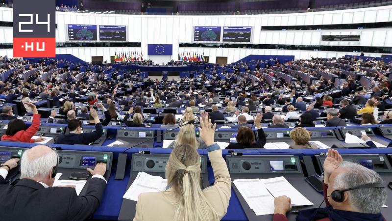 Az Európai Parlament szakbizottsága azt javasolja, hogy az év elejétől kezdődően teljes mértékben tiltsák be az orosz energiaimportot.