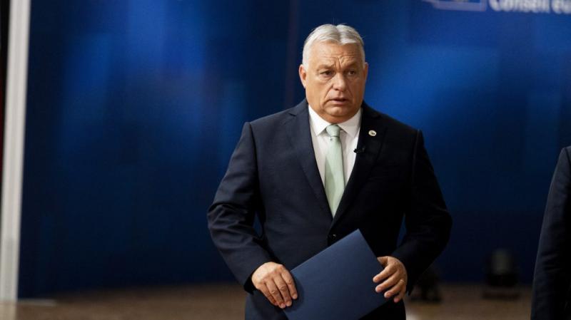 Orbán véleménye szerint az orosz-amerikai békecsúcs továbbra is aktuális téma, még akkor is, ha a helyzet bonyolultabbá vált. A világpolitikai feszültségek és a különböző érdekek ütközése miatt a párbeszéd fontossága kiemelten fontos.