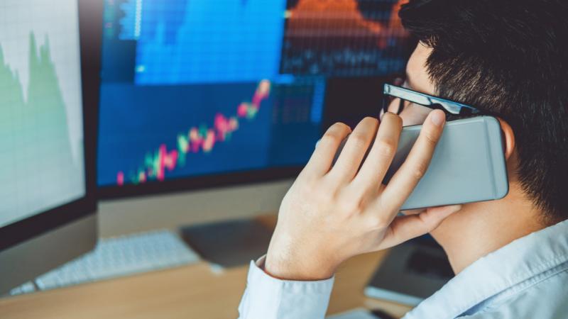 Szárnyra keltek a magyar blue chip részvények, a mai kereskedés pedig iránykereséssel kezdődhet - Pénzcentrum.